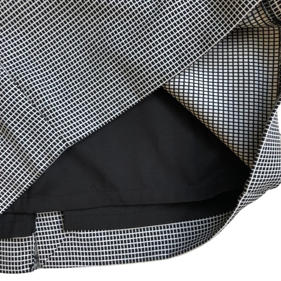 The Limited Pencil Skirt Black White Geometric Size 4 - Picture 3 of 6